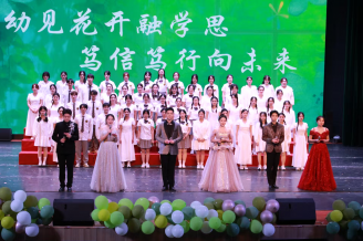 第1眼TV-华龙网：歌舞、戏剧、音乐剧齐上阵！重庆人文科技学院学前教育学院展演解锁青春多元可能