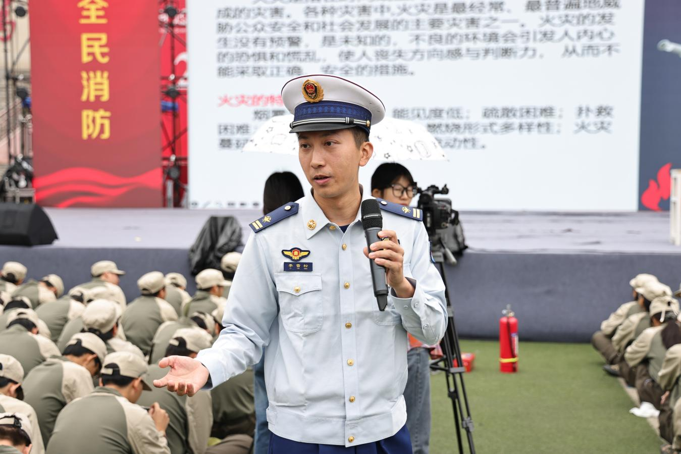 图片4.png 图片4.png